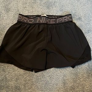 Black Nike running shorts size small
